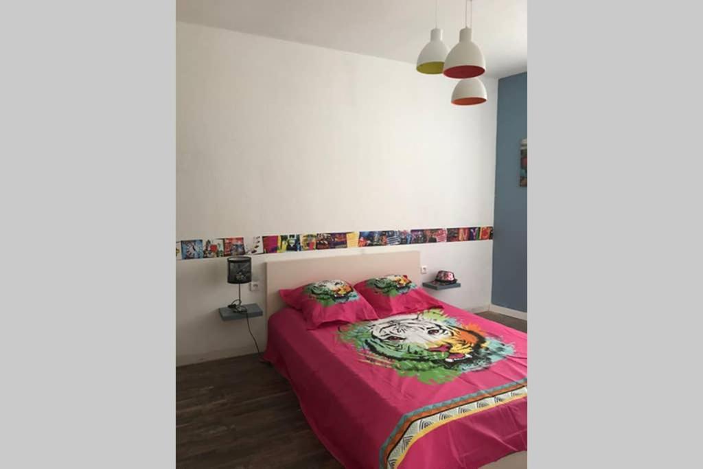 Appartement Style Pop Art Avec Garage Centre Historique Beziers Bagian luar foto