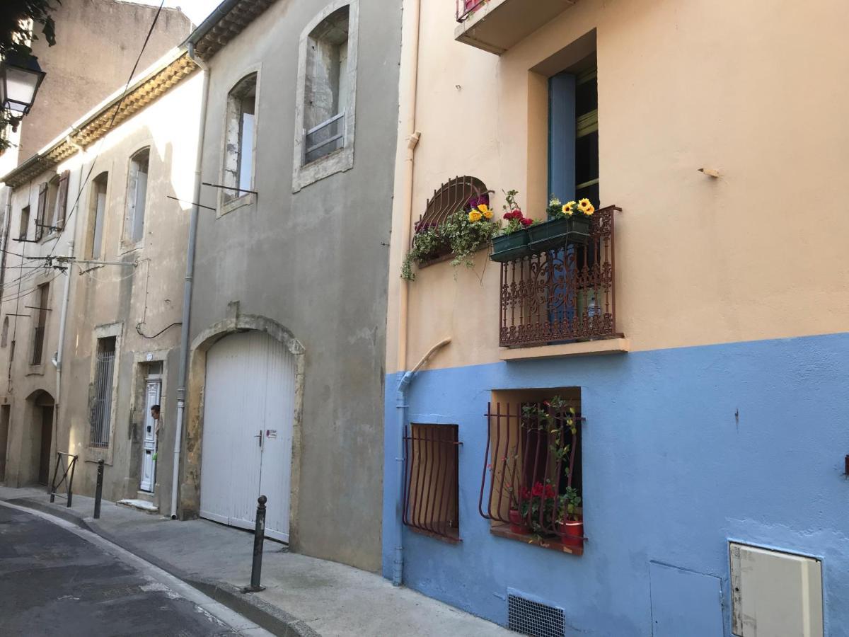Appartement Style Pop Art Avec Garage Centre Historique Beziers Bagian luar foto